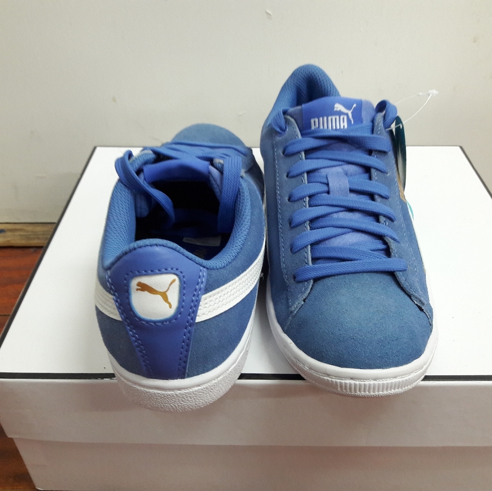 Puma - Picture 4 of 4